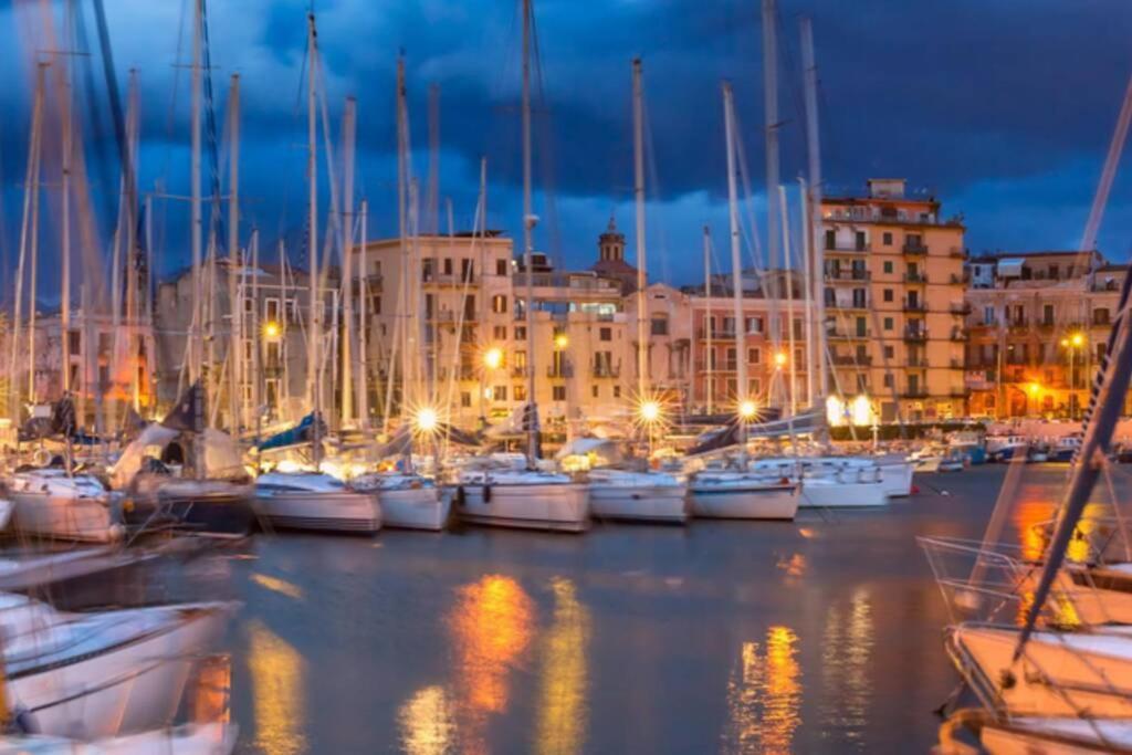 Piazza Marina Apartment Palermo Bagian luar foto