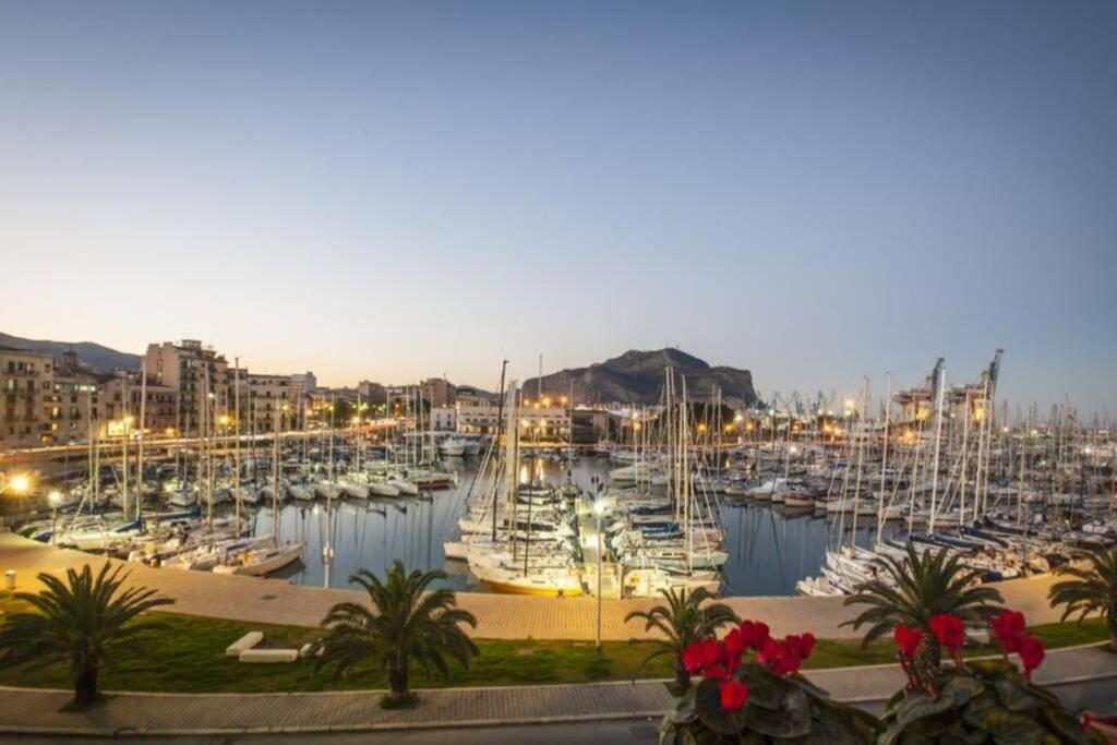 Piazza Marina Apartment Palermo Bagian luar foto